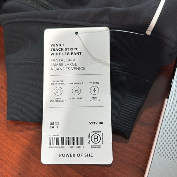 NWT Athleta Venice Track Stripe Wide Leg Pant | Black/White Stripe - Picture 10 of 12